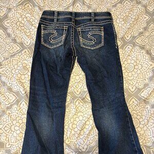 Silver Suki Curvy Fit Mid Rise Bootcut Jeans